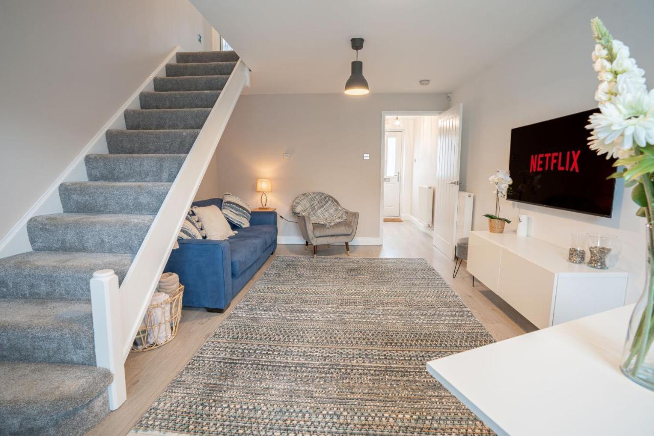 Stunning Abode 5 Min From Nec & Bhx, Pets Allowed Marston Green Extérieur photo