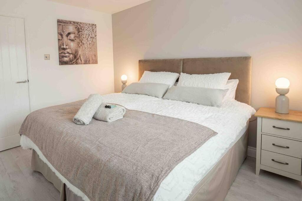Stunning Abode 5 Min From Nec & Bhx, Pets Allowed Marston Green Extérieur photo